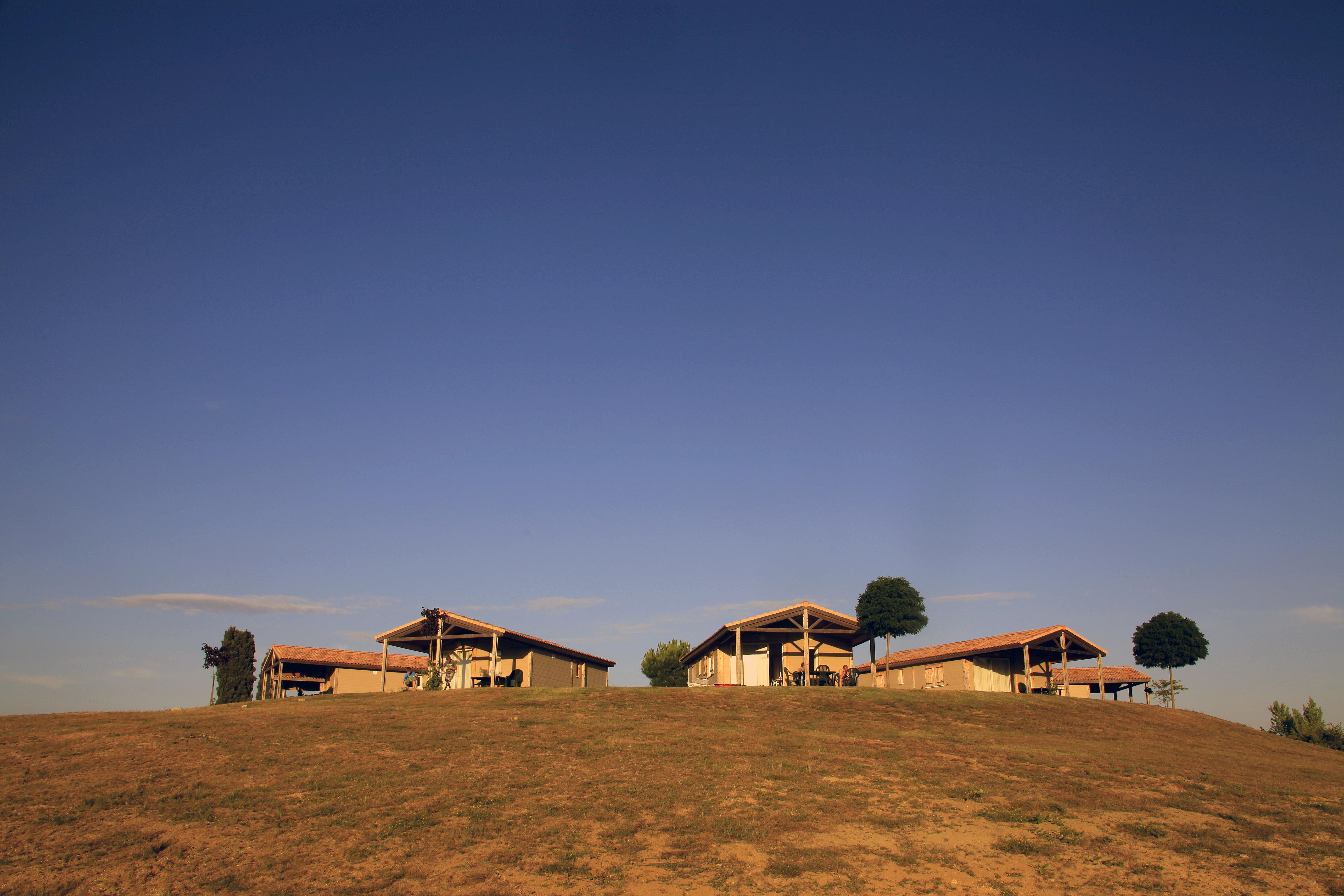 Terres De France - Les Hameaux Des Lacs Monclar-de-Quercy Exterior photo